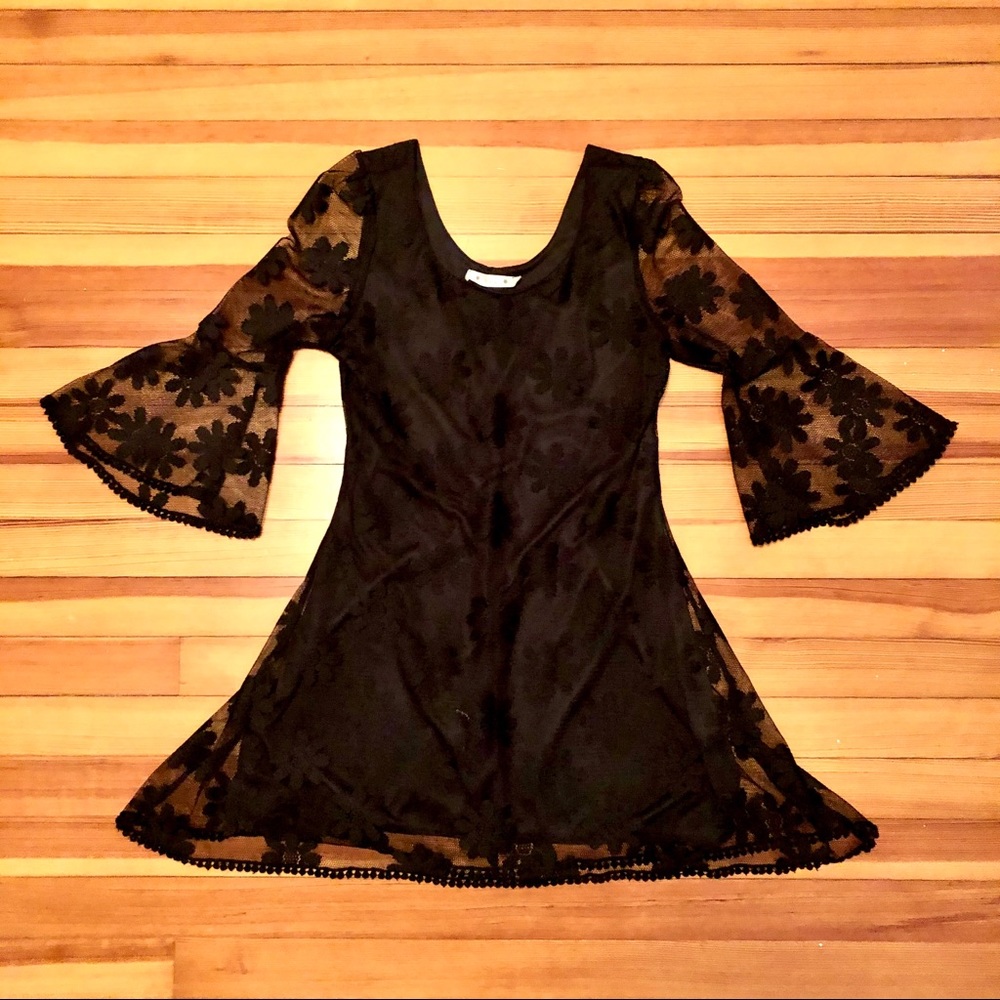 🖤 Little Black Dress featuring Daisies